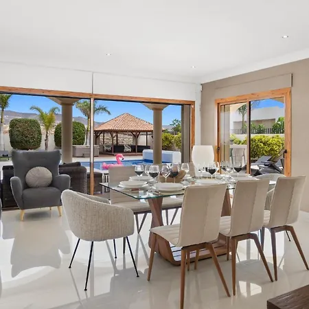 Karat Lusso Вилла *