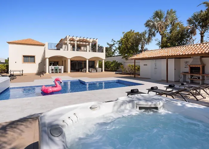 Karat Lusso 别墅 阿德耶